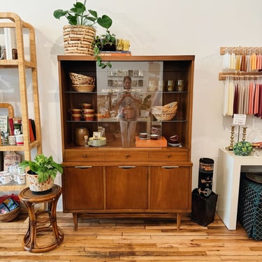 MCM Wood Hutch