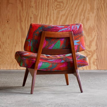Jens Risom Designs Lounge Chair 