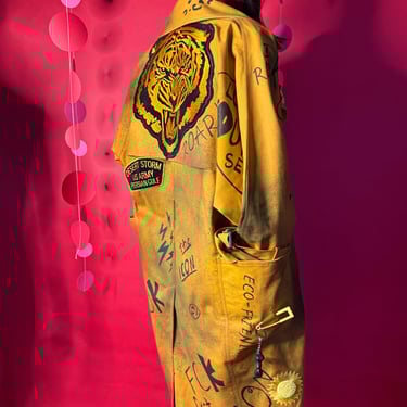 Upcycled Graffiti Tiger Coat – Hand-Painted Sustainable Art Jacket – One-of-a-Kind Eco Punk Statement Coat 