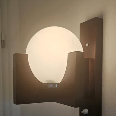 Vintage Brown Brutalist Pair of 1970s Wall Sconses/ Mid Century Wooden Wall Lights with Globe Diffusers/ Vintage Opal Glass Bedroom Lamps 