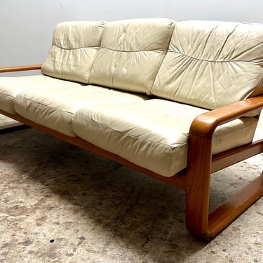 Vintage 1970s HW Klein for Bramin Mobler Style Mid Century Teak Sofa 