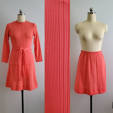 1970s Top, Skirt and Belt Knit Set 70s Women's Vintage Size Medium 