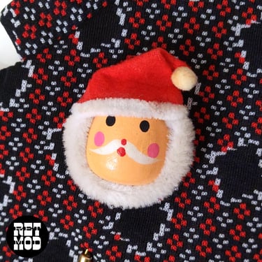 Adorable Vintage Santa Face Stick Pin 