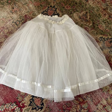 True vintage 1950’s white tulle petticoat ‘50s underskirt M 