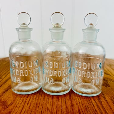 Antique Embossed Apothecary Bottle with Glass Stopper, T.C. Wheaton Co, Mid-Century, Minimalist, Eclectic, Boho, Perfume, Decanter, Factice 