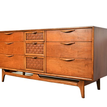Lane Perception Walnut Long Dresser Credenza Mid Century Modern 