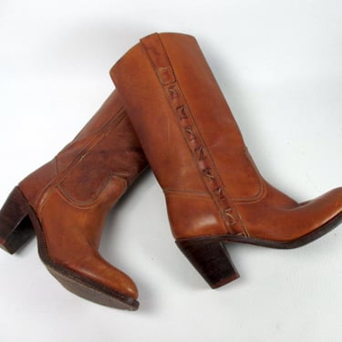 Endicott Johnson British Tan Leather Cowboy Boots Ladies Vintage 80s Stacked High Heel Mid Calf Pull Up Western Cowgirl Boots Women's 6.5 B 