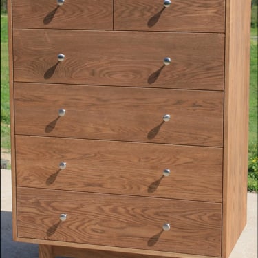 X6510a *Hardwood Dresser w/6 Inset Drawers, Flat Panels, Flat Sides; X6510p Dresser w/6 drawers, corner posts, recessed sides- natural color 