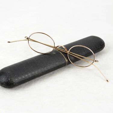 Gold glasses 14K 585 with case 19th century Victorian antique round oval rare rarity 1860 1880 