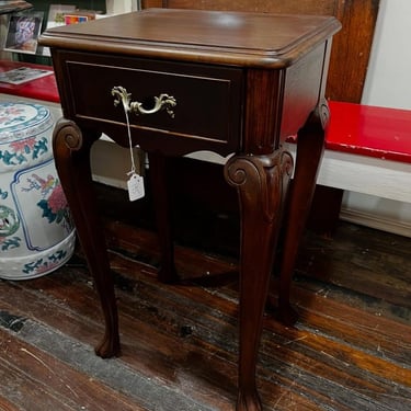 Long legged single drawer nightstand. 13” x 16” x 28.5” 