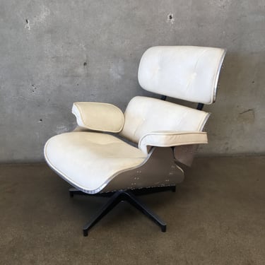 Mid Century Modern Style Eames Aluminum Chair