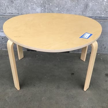 Maple Plywood Side Table (Seattle)