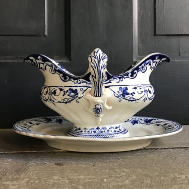 French Ironstone Saucière, Louis XV, French Faïence, Gravy, Dressing, Blue White Grapevine,Pattern Tea Stained 