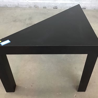 Black Triangle End Table (Seattle)
