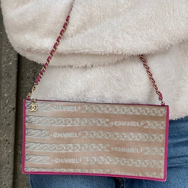 Vintage CHANEL Letters CHAIN Print Pony Calf Hair CC Logo Pink Leather Chain Classic Shoulder Clutch Purse Evening Bag Handbag 
