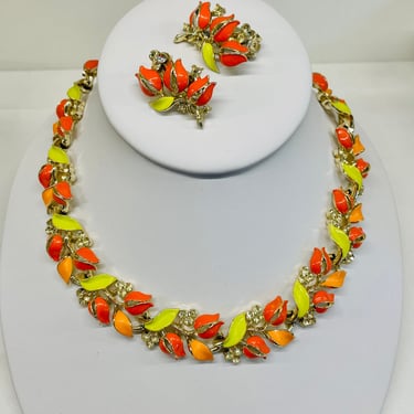 Vintage 1960s Lisner Orange and Green Enamel Flower Necklace Set