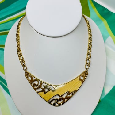 1980’s Cream and Gold Necklace