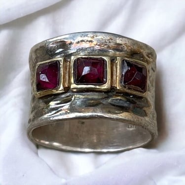 Sterling Silver Hammered Ring with 14K Yellow Gold Garnet Bohemian Ring Sz 7 