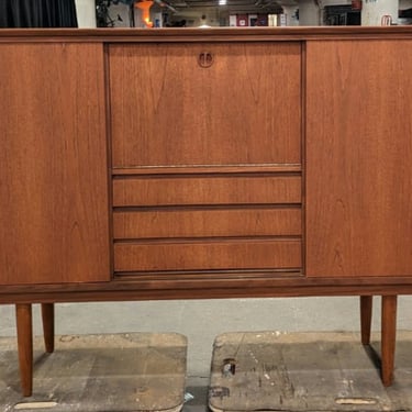 (RESERVED) Credenza and shelf