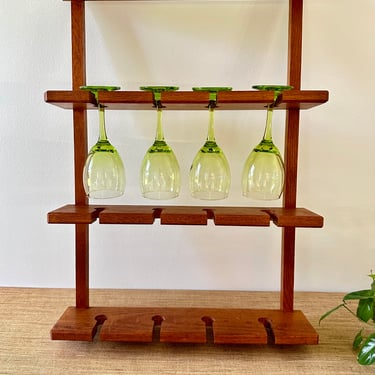 Vintage Wood Wine Glass Wall Rack - Retro Bar - Storage for 16 Wine Glasses 