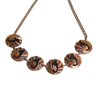 1950s Necklace ~ Copper Shell Scalloped Medallion Necklace 