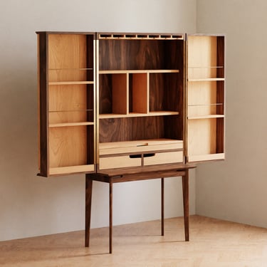 Bar cabinet in solid walnut and maple wood - Mid century modern credenza bar - Custom storage cabinet / hutch buffet 