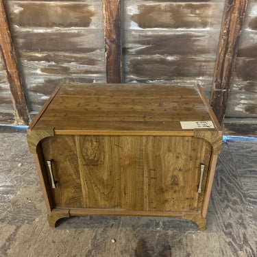End Table W- 24.25” D- 16” H- 18.75”