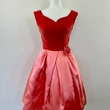 1960s Peach Velvet Taffeta Cocktail Dress 