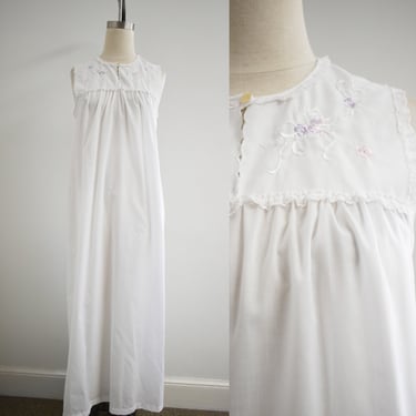 1980s Long White Sleeveless Night Gown 