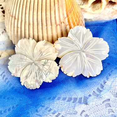 Gorgeous Hibiscus Earrings, Carved Abalone MOP, Statement Jewelry, Oyster Shell, Oversized, Clip On, Vintage 70s 80s 