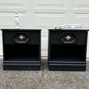 Professionally refinished set of end-tables / side tables / nightstands in Black 