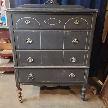 Wood Dresser with Casters 47.5"x34"x19.75"