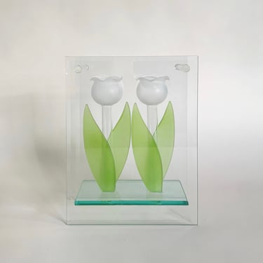 POSTMODERN TULIP VASE 