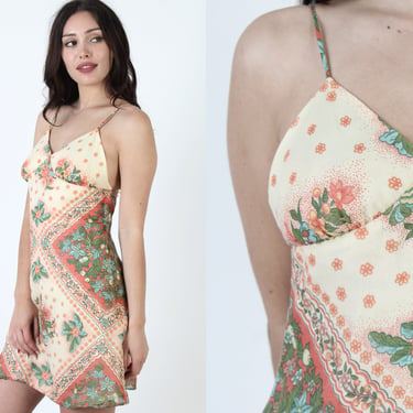 Pretty Spaghetti Strap Handkerchief Print Sun Dress, Sexy Open Back Flower Material, Revealing Bohemian Summer Retro Mini Dress 