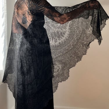 1860s Chantilly Botanical Lace Shawl