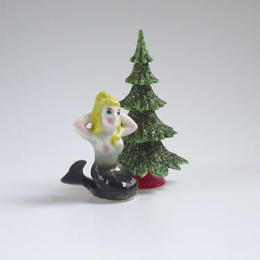 Kitsch Mini Mermaid Figurine, Bathing Beauty Miniature 