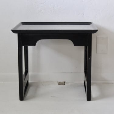 Vintage Lacquered Black Rosewood Ming Style Square Side Table Vintage Mid-Century, Signed 