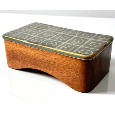 American Craft Porcelain & Mahogany Decorative Lidded Trinket Box by Don Doezema 