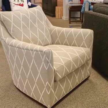 Wesley Hall  'Jamestown' Swivel Chair in Otter Ivory Upholstery