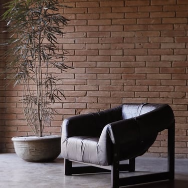 Percival Lafer Model MP-091 Lounge Chair