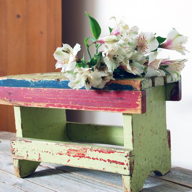 Painted wooden bench / slat wood stool / painted step stool / vintage rustic painted foot stool / cottage home decor / farmhouse decor 