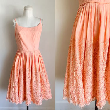 Vintage 1950s Peach Cotton Sundress with lace overlay / XS 