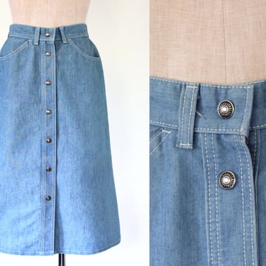 Vintage Levis Chambray Denim A-Line Skirt with Snaps - Early 1980s White Tab High Waist Knee Length Skirt - Mint Condition - Small 
