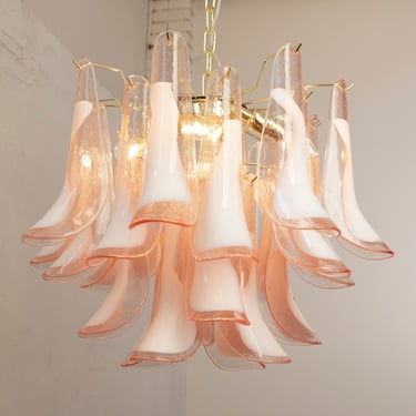 Large pendant lamps Petali Ø57 cm Made in Italy Murano glass pink and white color, vintage style chandelier lighting 