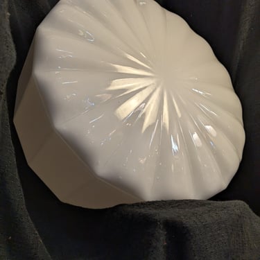 Art Deco Milk Glass Hexadecagon Shade 12 x 6 x 12