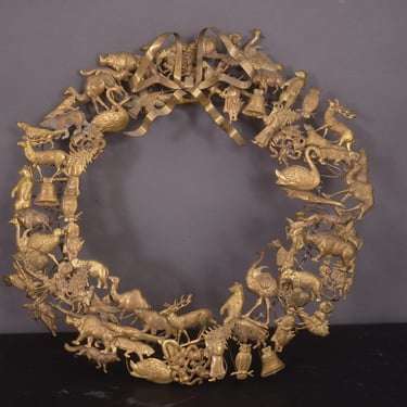Vintage 16" Dresden Brass Holiday Wreath w/ 69 Animals, Santa, Christmas Trees and Bow 