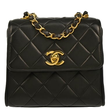 Chanel 1991-1994 Black Lambskin Shoulder Bag