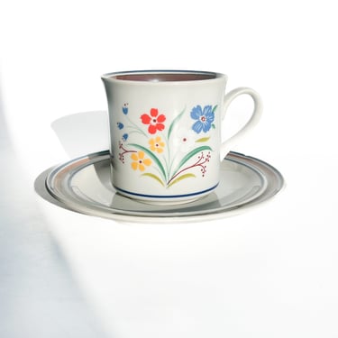 Vintage Floral Teacup &amp; Saucer Set