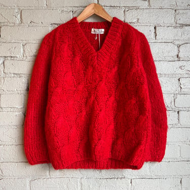 Small, Vintage Made in Italy Red Mohair V Neck Pullover Sweater 