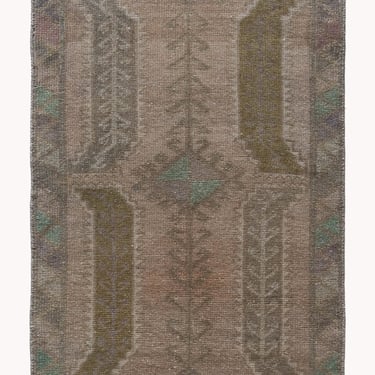 HOLD Vintage Turkish Mini Rug No. 543 | 1'9 x 2'10